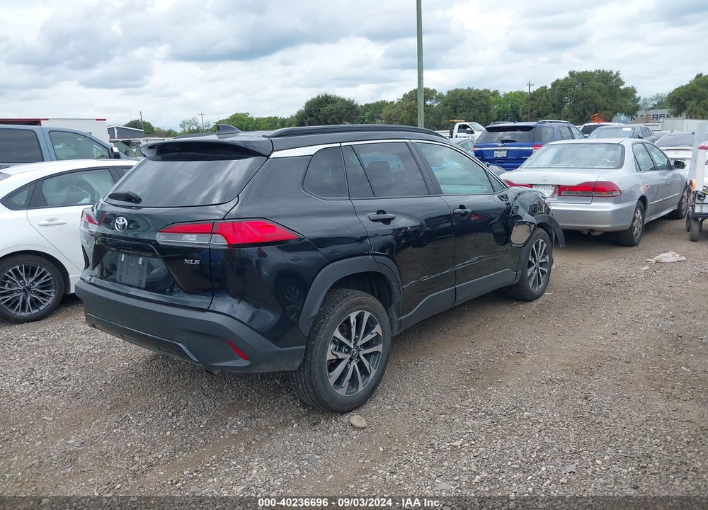 2023 TOYOTA COROLLA CROSS XLE VIN: 7MUEAAAG1PV053646
