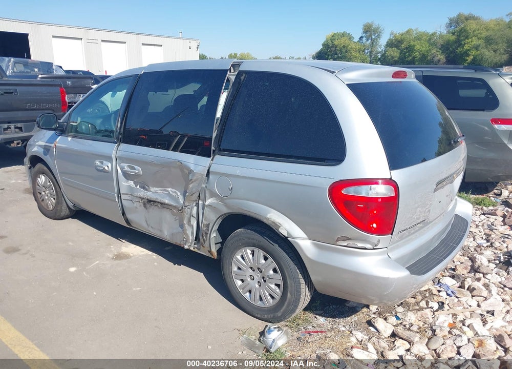 2006 CHRYSLER TOWN & COUNTRY VIN: 1A4GP45R36B620972
