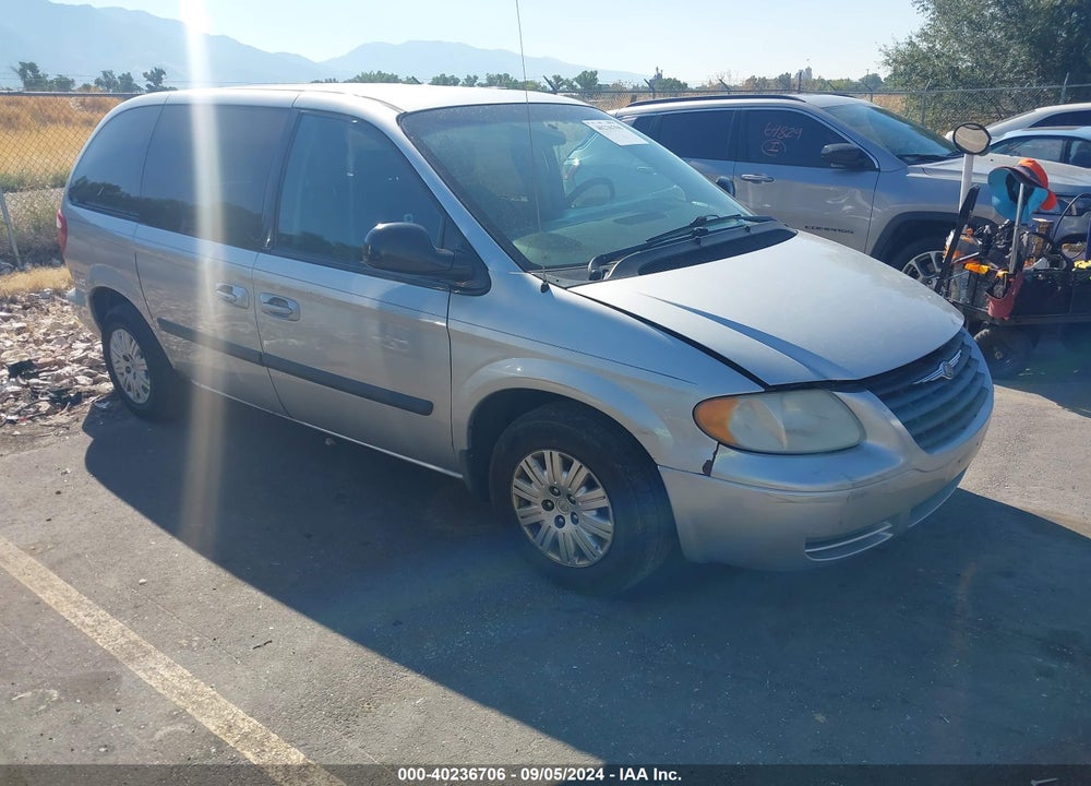 2006 CHRYSLER TOWN & COUNTRY VIN: 1A4GP45R36B620972
