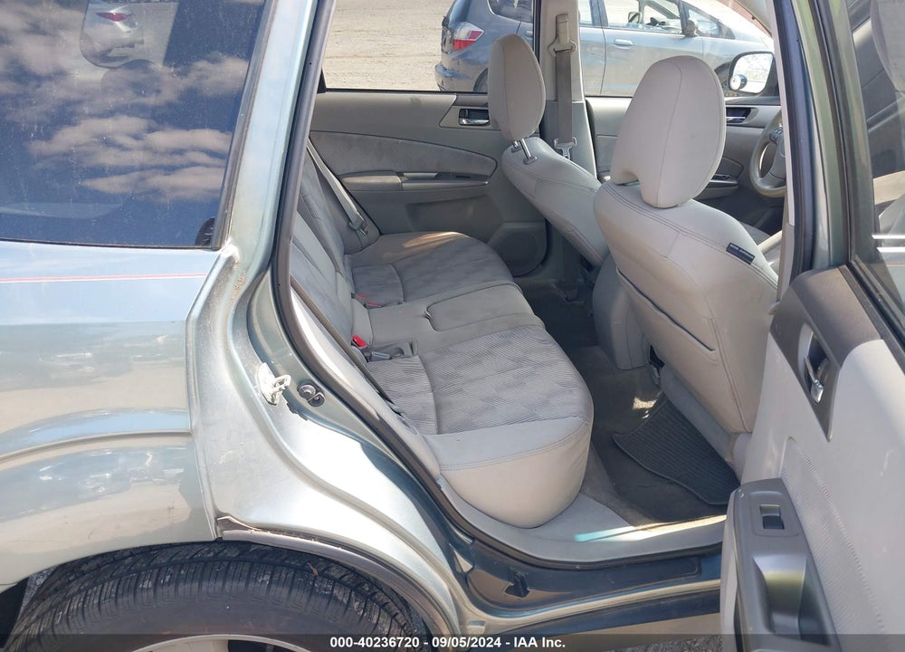 2010 SUBARU FORESTER 2.5X PREMIUM VIN: JF2SH6CC3AH716907