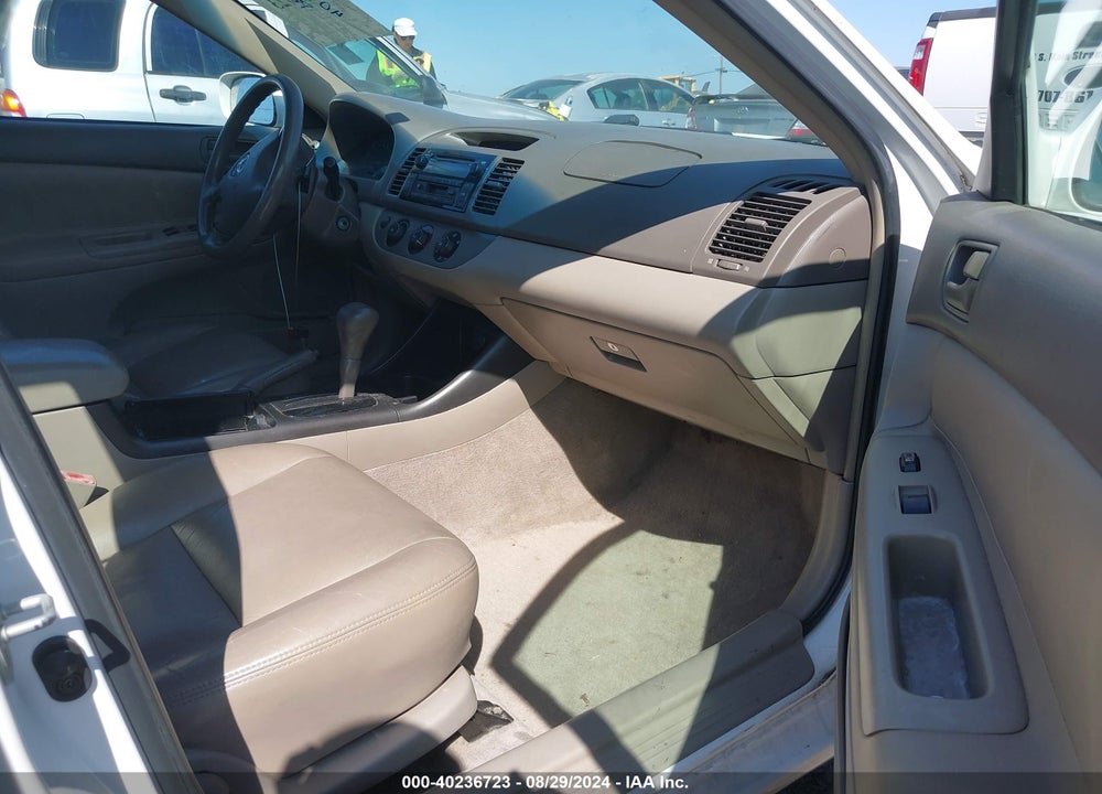2003 TOYOTA CAMRY LE VIN: 4T1BE32K13U155904