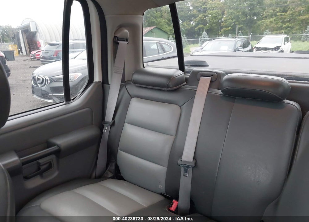 2004 FORD EXPLORER SPORT TRAC ADRENALIN/XLS/XLT VIN: 1FMDU77K04UB34572