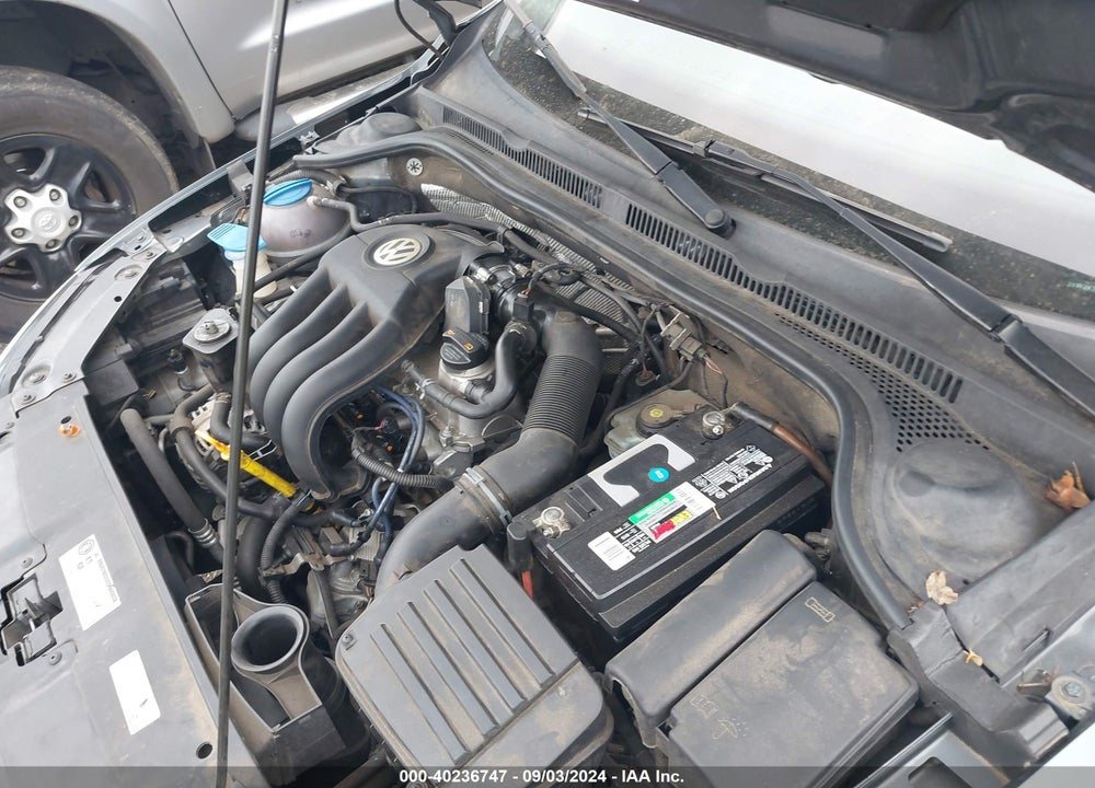 2013 VOLKSWAGEN JETTA VIN: 3VW2K7AJ3DM402128