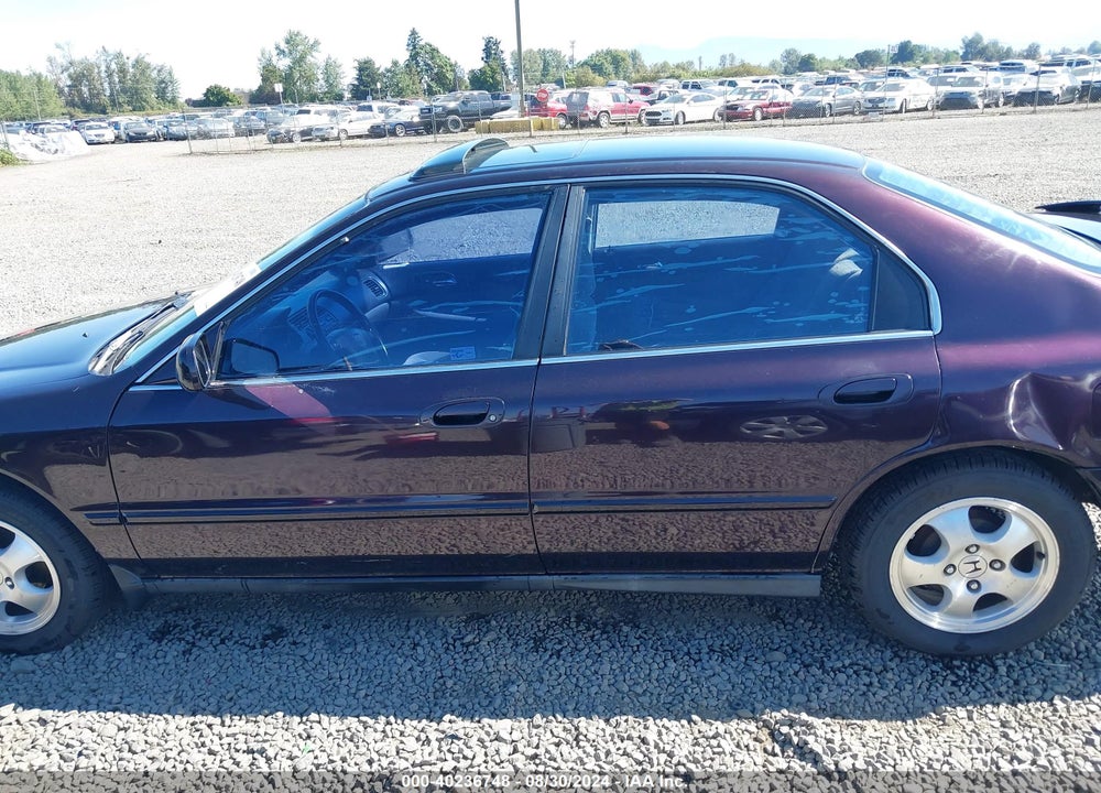 1997 HONDA ACCORD SE VIN: 1HGCD5602VA132430
