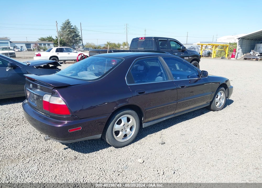 1997 HONDA ACCORD SE VIN: 1HGCD5602VA132430