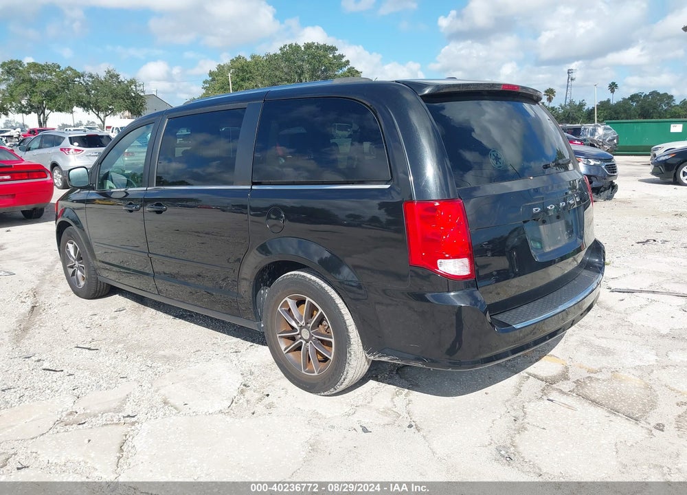 2017 DODGE GRAND CARAVAN SXT VIN: 2C4RDGCG0HR851827