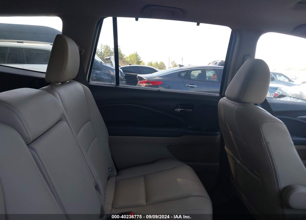 2021 HONDA PILOT 2WD EX-L VIN: 5FNYF5H59MB011651