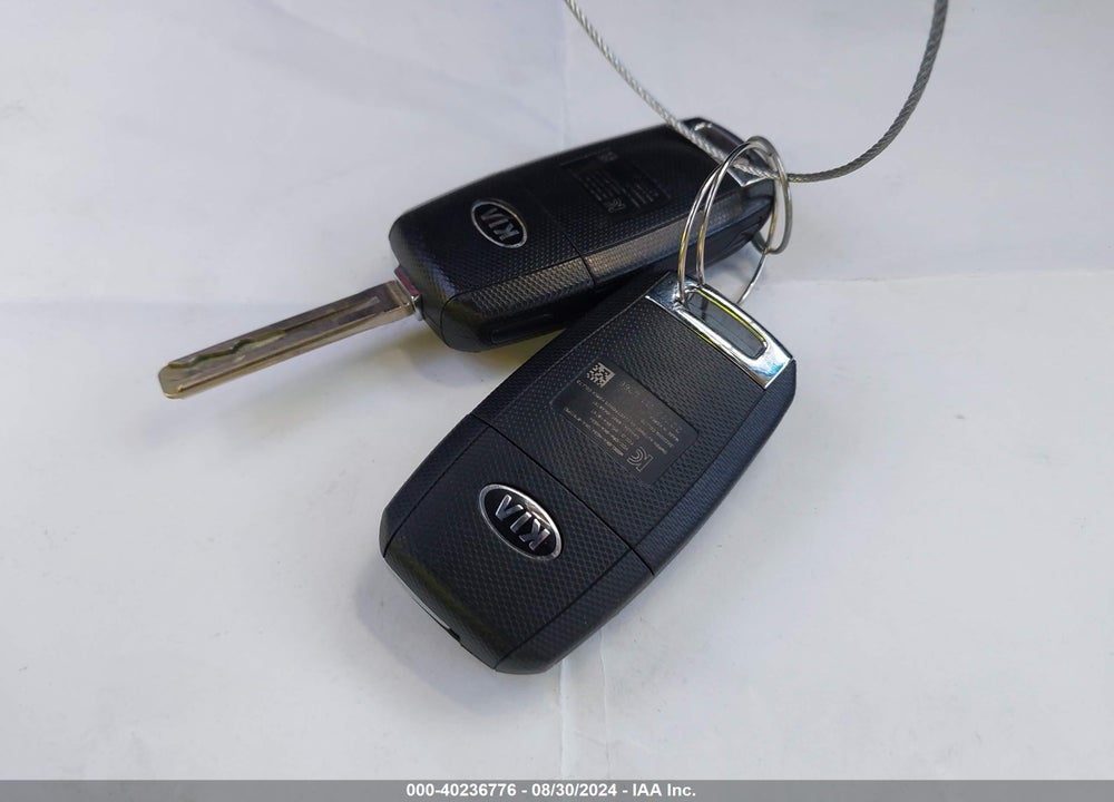 2015 KIA SOUL VIN: KNDJN2A26F7120144