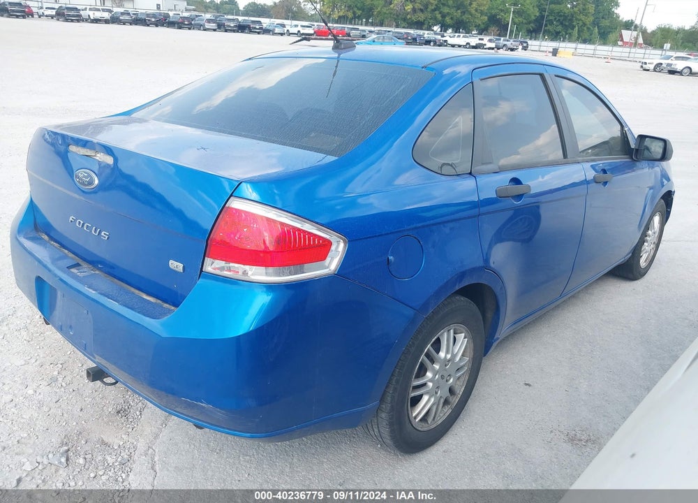 2010 FORD FOCUS SE VIN: 1FAHP3FNXAW174827
