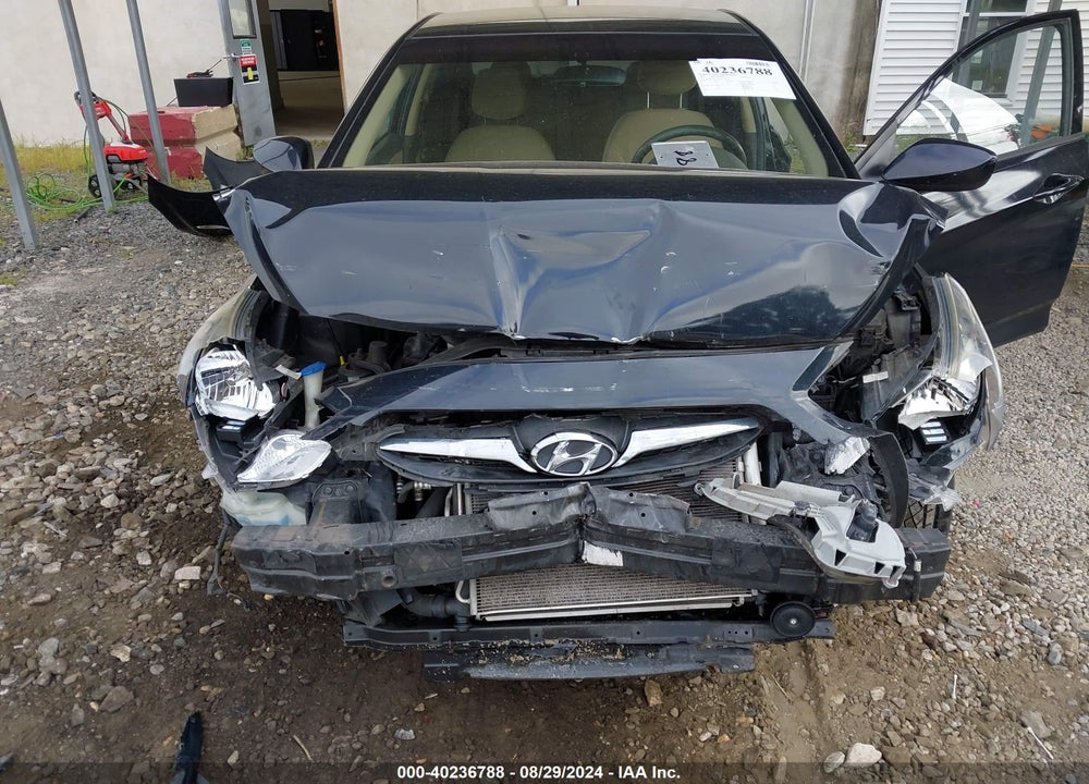 2013 HYUNDAI ACCENT GLS VIN: KMHCU4AE2DU437589