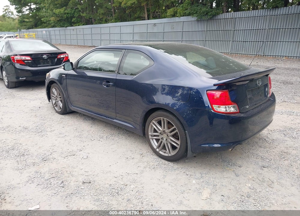 2011 SCION TC VIN: JTKJF5C77B3008230