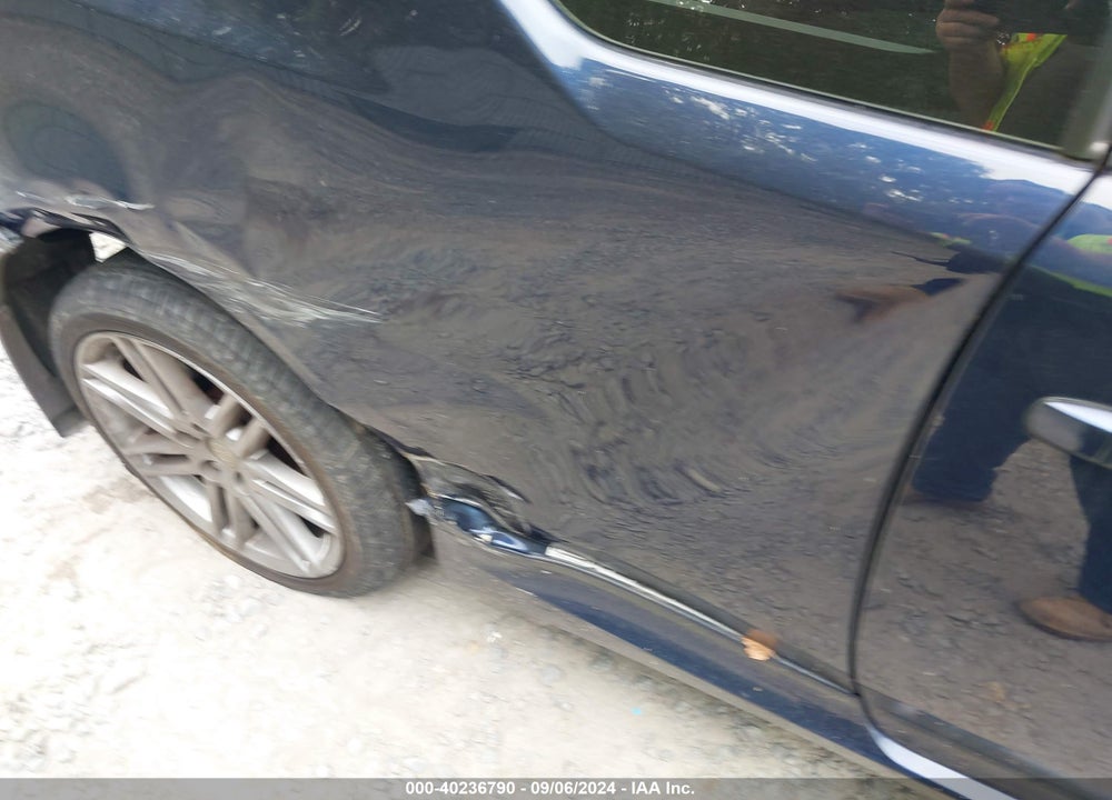 2011 SCION TC VIN: JTKJF5C77B3008230