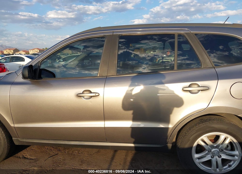 2011 HYUNDAI SANTA FE GLS VIN: 5XYZG3AB3BG071405