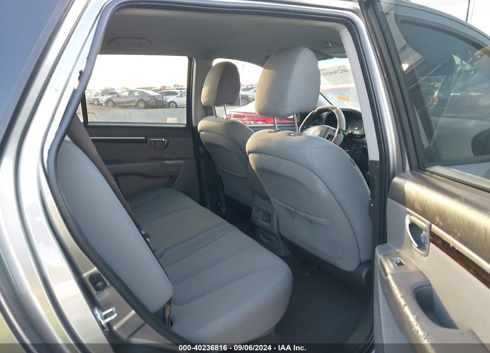 2011 HYUNDAI SANTA FE GLS VIN: 5XYZG3AB3BG071405