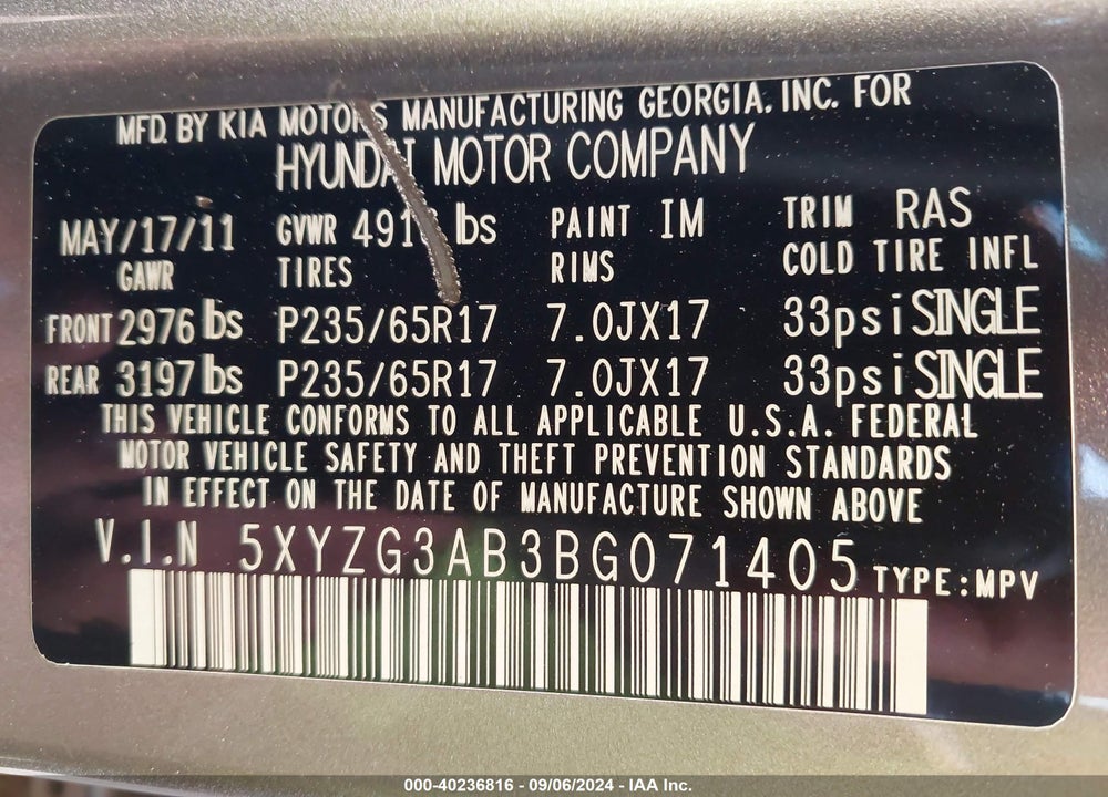 2011 HYUNDAI SANTA FE GLS VIN: 5XYZG3AB3BG071405