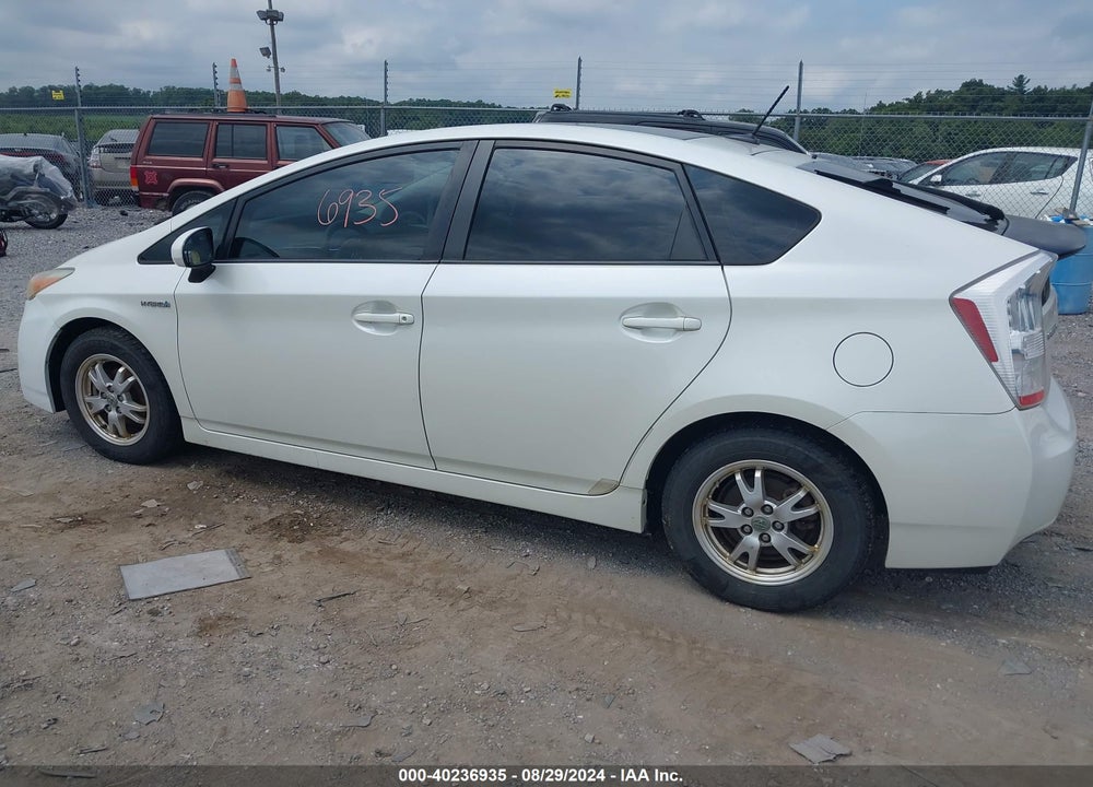 2010 TOYOTA PRIUS IV VIN: JTDKN3DU3A1293431