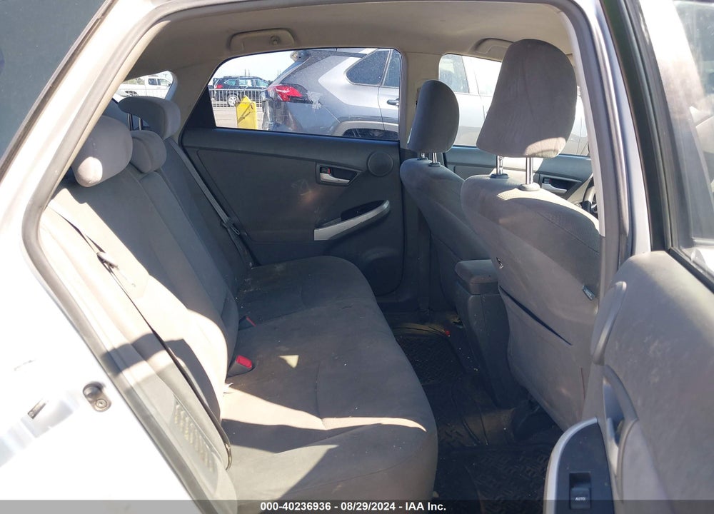 2010 TOYOTA PRIUS III VIN: JTDKN3DU6A0143660