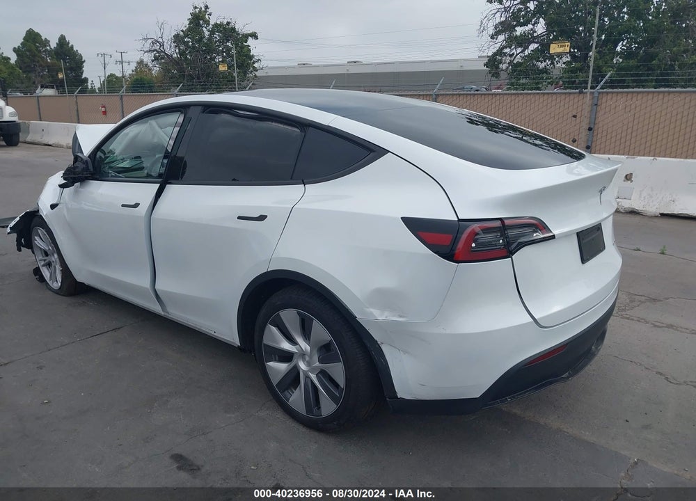2023 TESLA MODEL Y AWD/LONG RANGE DUAL MOTOR ALL-WHEEL DRIVE VIN: 7SAYGDEEXPA210059