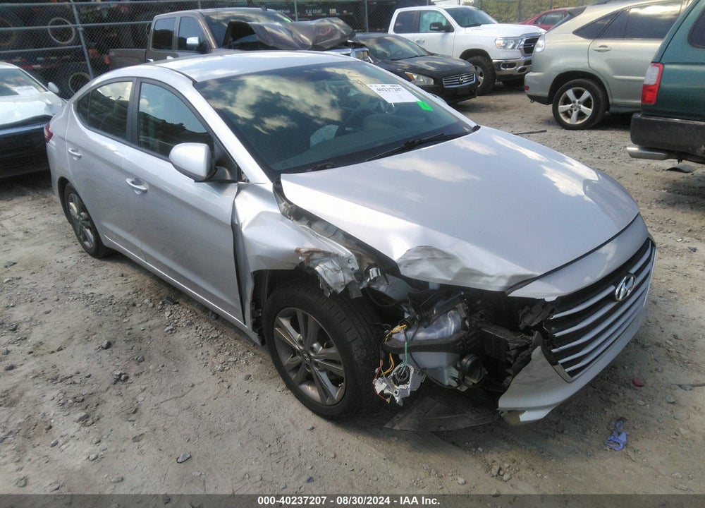 2018 HYUNDAI ELANTRA SEL VIN: 5NPD84LF7JH356211