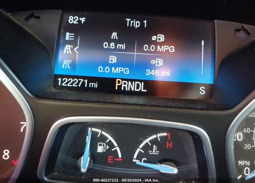 2018 FORD FOCUS SE VIN: 1FADP3K25JL217434