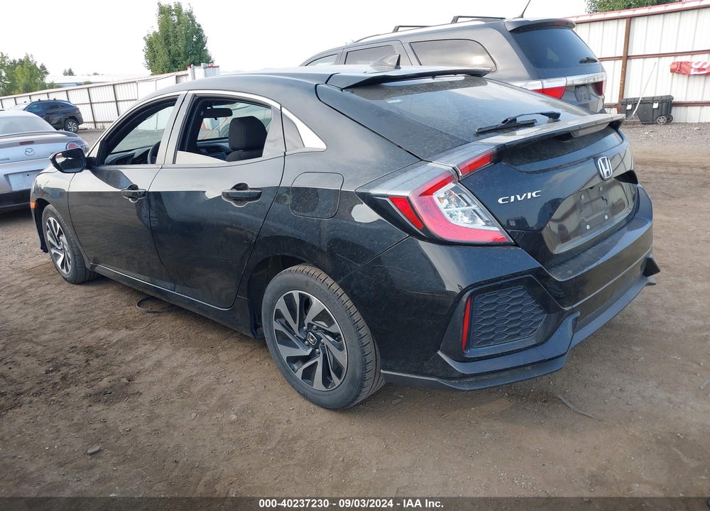 2019 HONDA CIVIC LX VIN: SHHFK7H39KU415591