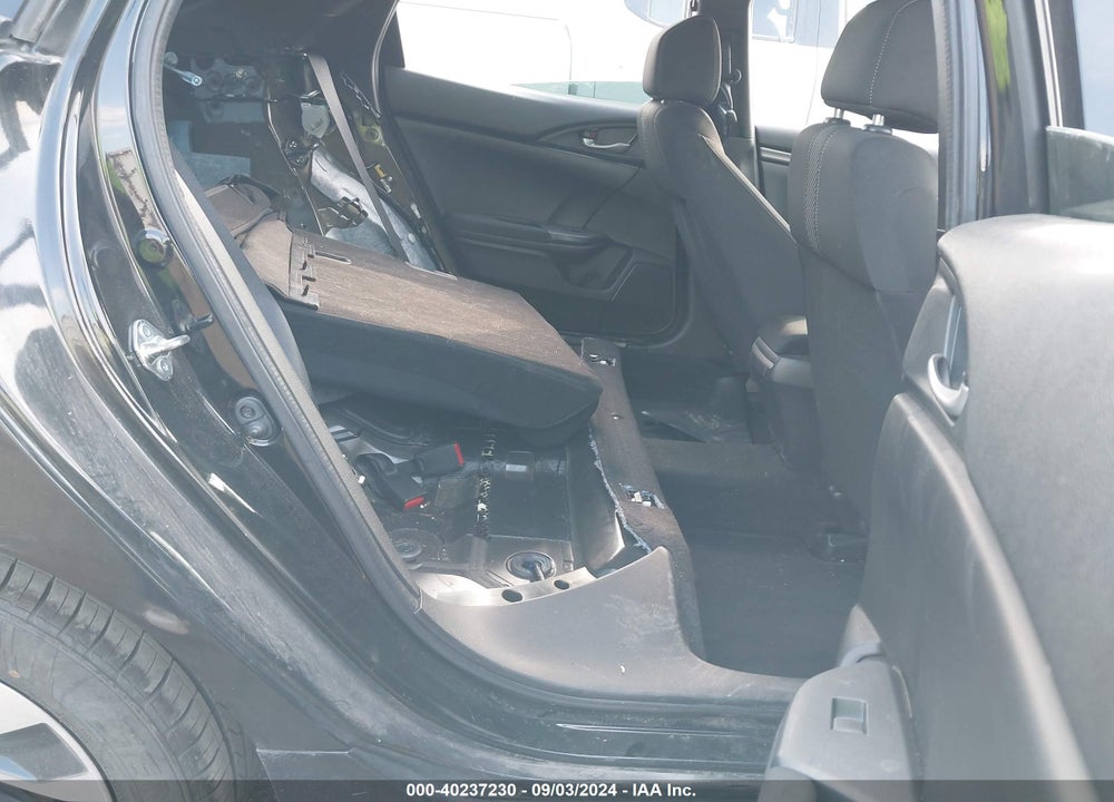 2019 HONDA CIVIC LX VIN: SHHFK7H39KU415591
