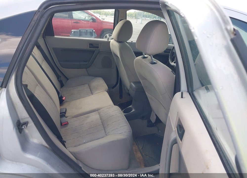 2008 FORD FOCUS SE/SES VIN: 1FAHP35N58W254693