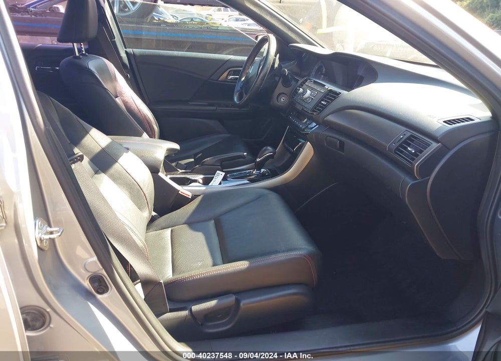 2017 HONDA ACCORD SPORT SE VIN: 1HGCR2F17HA302648