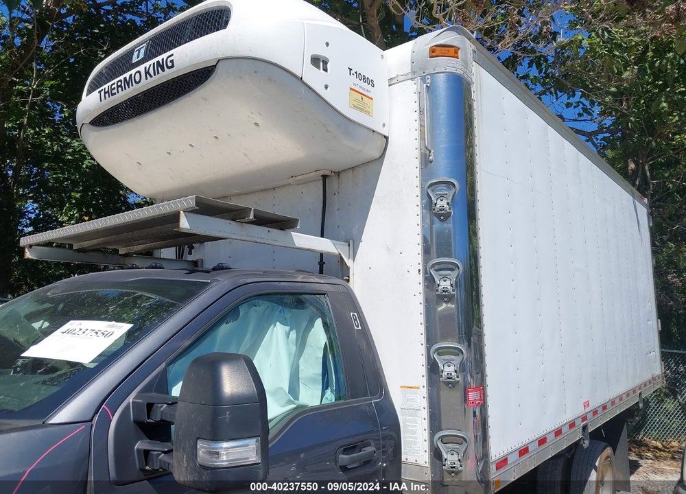 2022 FORD F-550 CHASSIS XL VIN: 1FDUF5GNXNEE70539