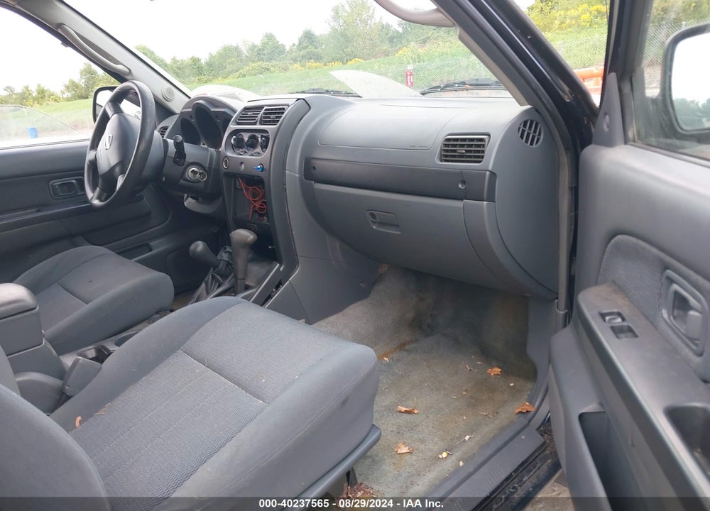 2003 NISSAN FRONTIER SVE-V6 VIN: 1N6MD29Y03C447583
