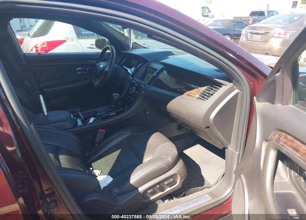 2019 FORD TAURUS LIMITED VIN: 1FAHP2F80KG118640