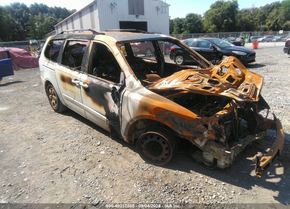 2010 KIA SEDONA LX VIN: KNDMG4C31A6324423