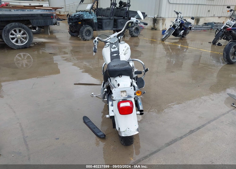 2000 HARLEY-DAVIDSON FLSTF VIN: 1HD1BMY15YY020579