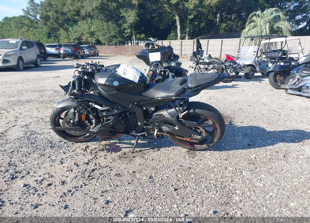 2015 YAMAHA YZFR6 VIN: JYARJ16E8FA034523