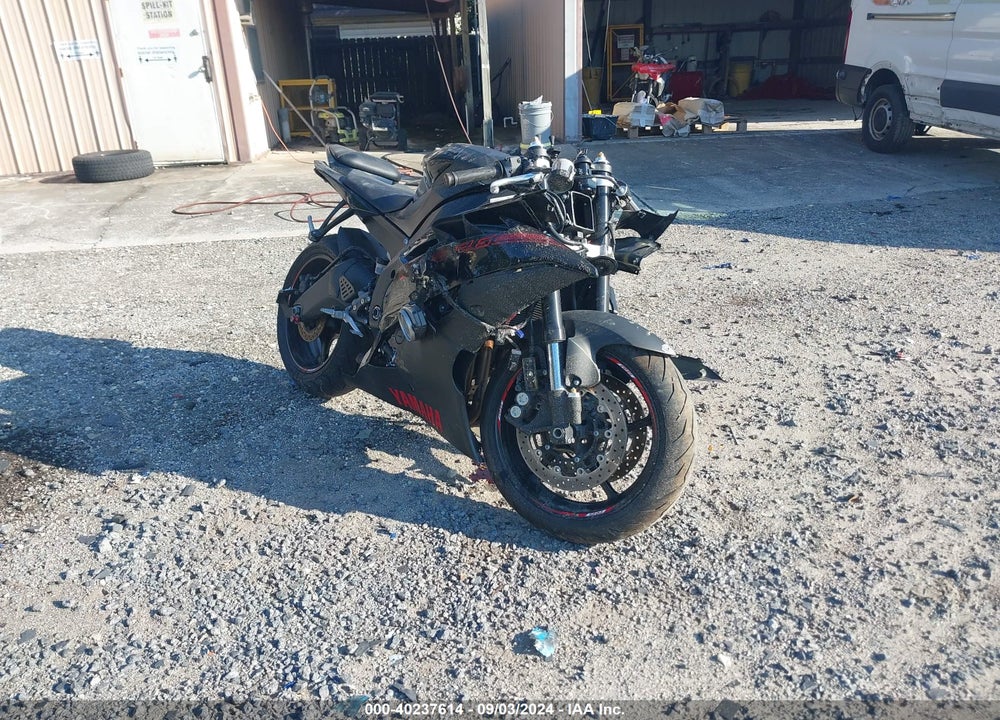2015 YAMAHA YZFR6 VIN: JYARJ16E8FA034523