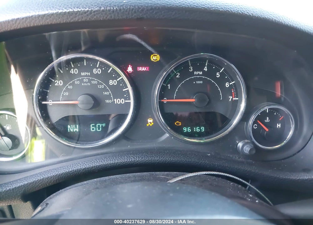 2013 JEEP WRANGLER UNLIMITED SAHARA VIN: 1C4BJWEG7DL543624