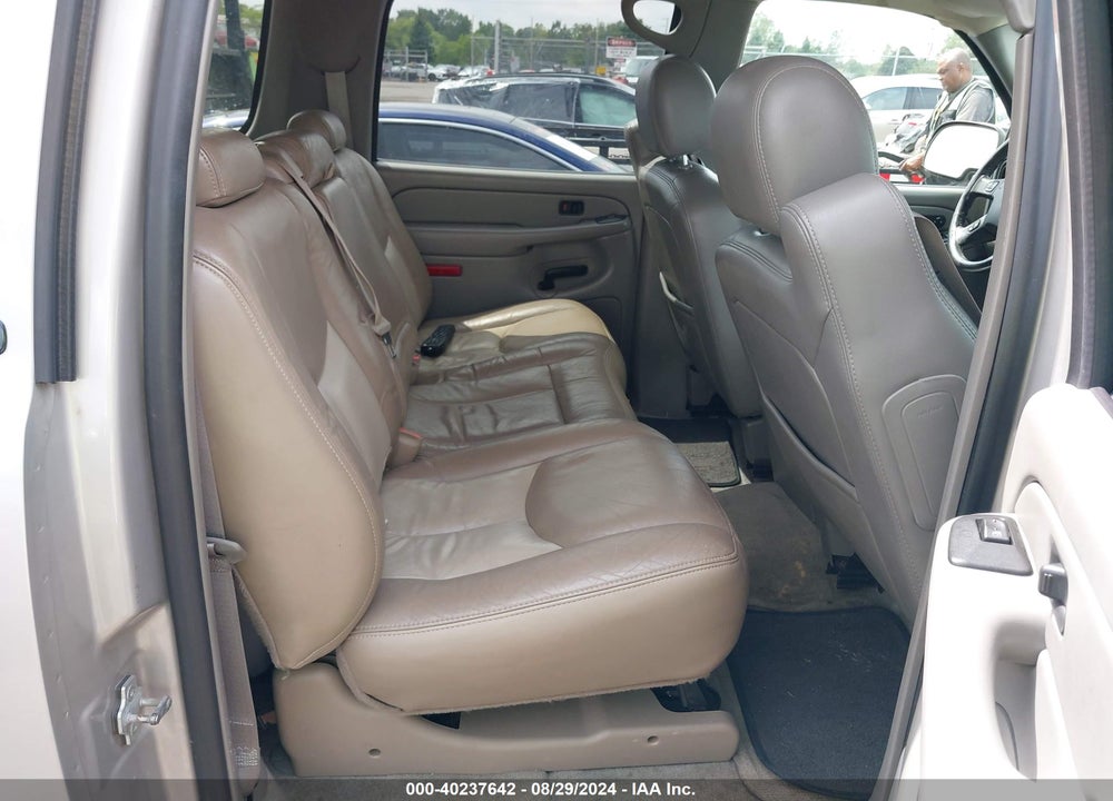 2005 GMC YUKON XL 1500 SLT VIN: 1GKFK16Z85J259759