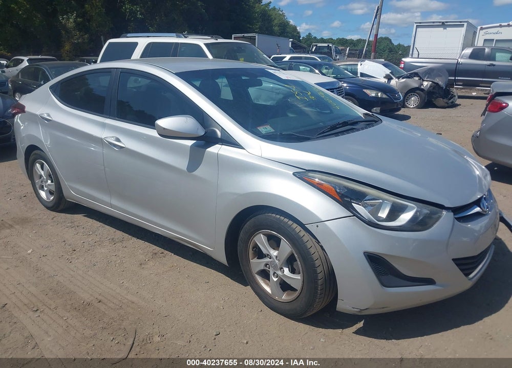 2015 HYUNDAI ELANTRA SE VIN: 5NPDH4AE9FH564270