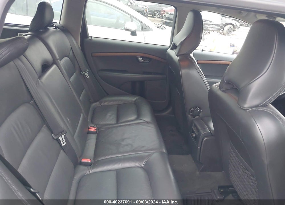 2010 VOLVO XC70 3.2 VIN: YV4982BZ0A1084031