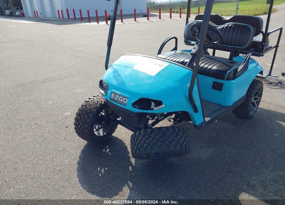 2018 EZ GO ELECTRIC GOLF CART VIN: 3322745