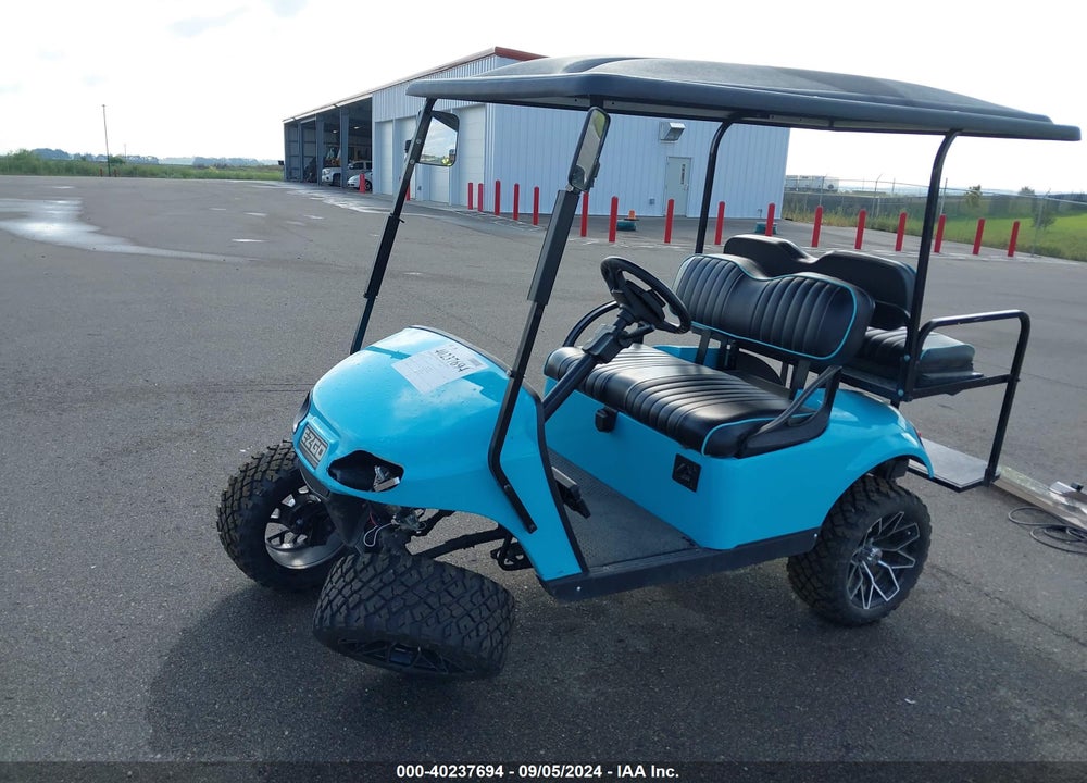 2018 EZ GO ELECTRIC GOLF CART VIN: 3322745