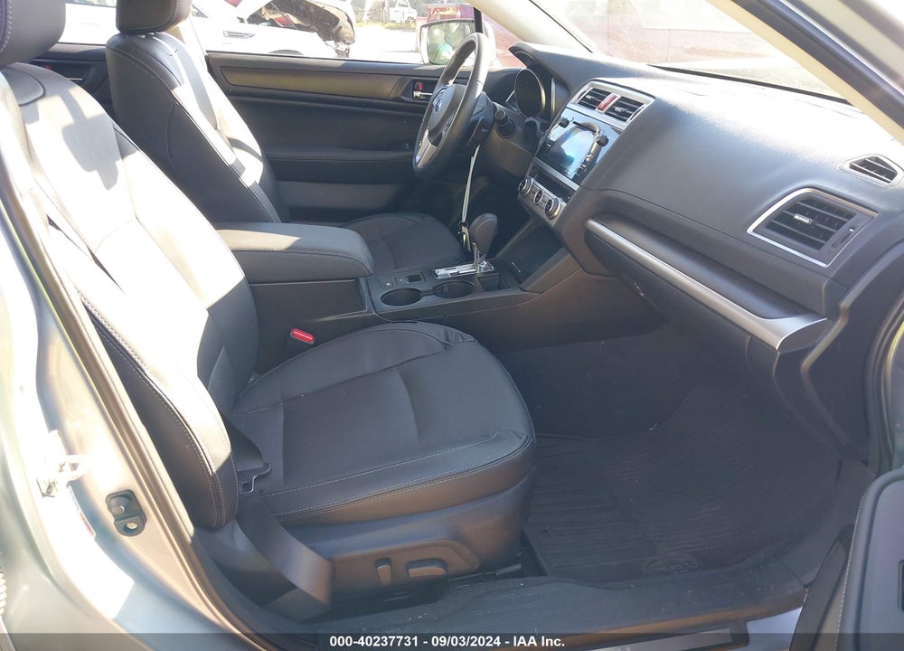 2017 SUBARU LEGACY 2.5I LIMITED VIN: 4S3BNAN68H3043296
