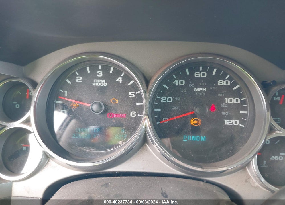 2010 CHEVROLET SILVERADO 1500 LT VIN: 1GCSKSE3XAZ291606