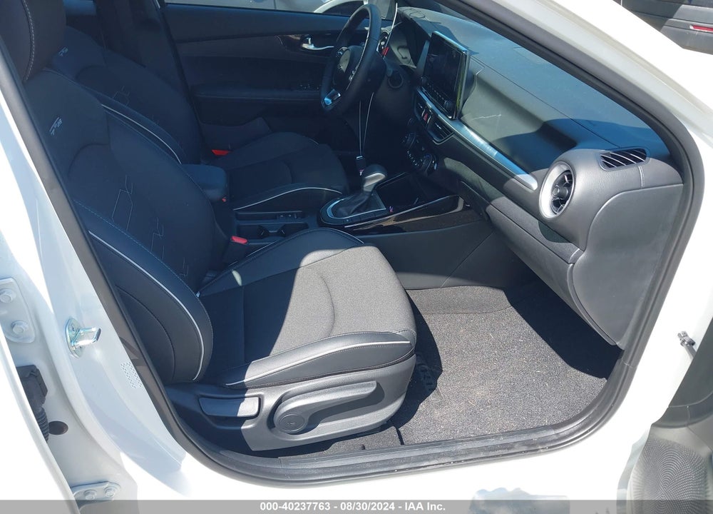2024 KIA FORTE GT LINE VIN: 3KPF54AD6RE693035