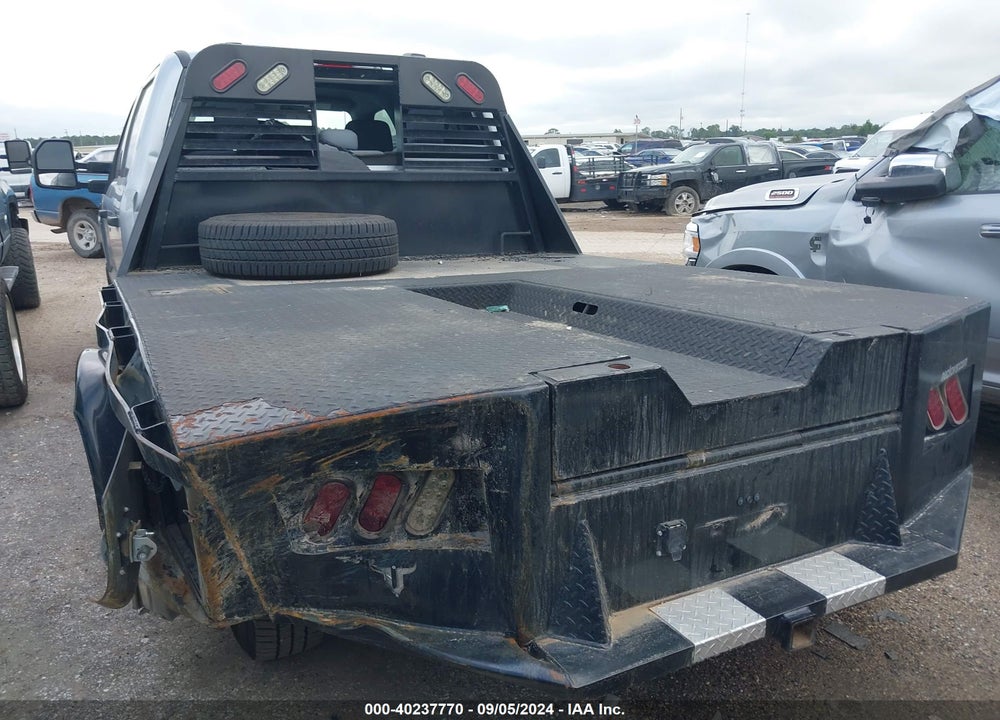 2023 FORD F-350 XLT VIN: 1FT8W3DT2PEC34824