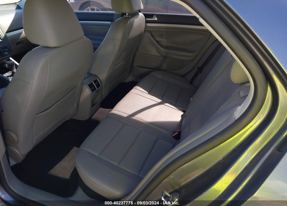 2009 VOLKSWAGEN JETTA VIN: 3VWRM71K89M158419
