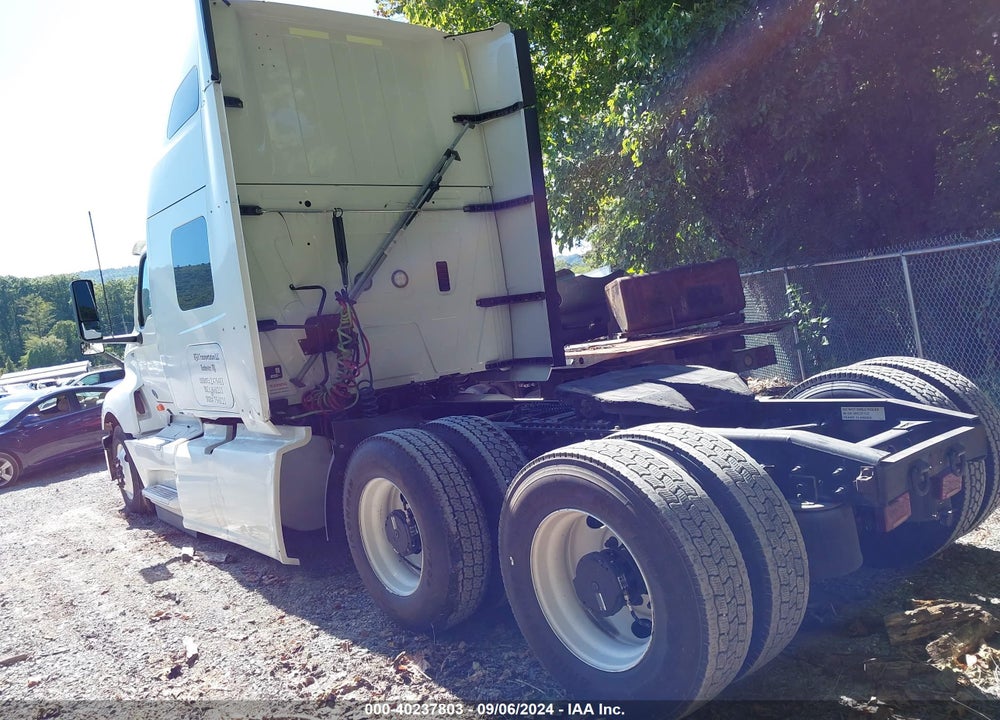 2018 INTERNATIONAL LT VIN: 3HSDZAPR7JN756121