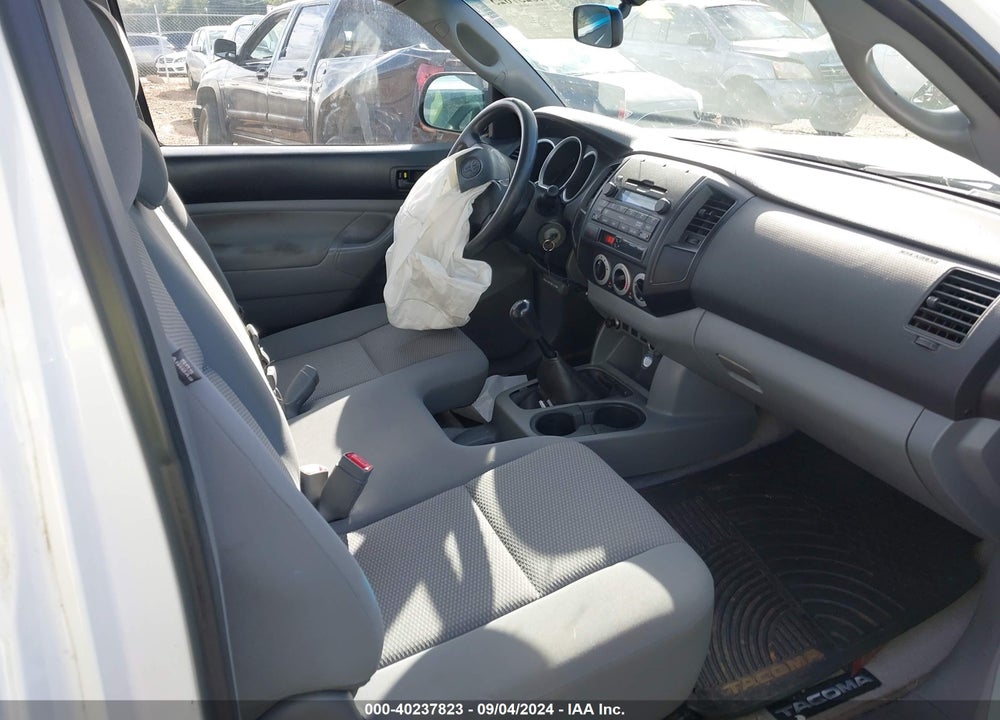 2011 TOYOTA TACOMA VIN: 5TFNX4CN3BX008104