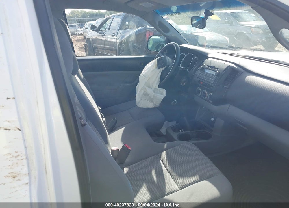 2011 TOYOTA TACOMA VIN: 5TFNX4CN3BX008104