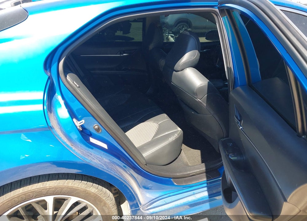 2019 TOYOTA CAMRY SE VIN: 4T1B11HKXKU200618